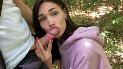 Blowjob in the woods from stepsister while walking