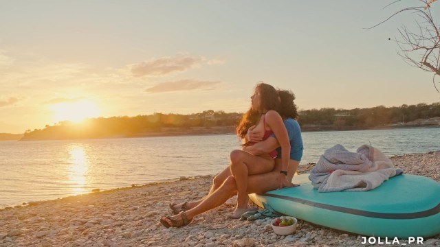 Nuestra manera de disfrutar un atardecer en Texas es un poco distinta - Full XXX Movies | ePornHIT.