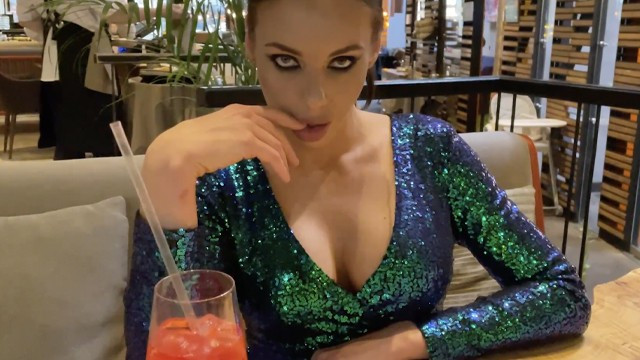 Hot MILF Restaurant make over - Full XXX Movies | ePornHIT.