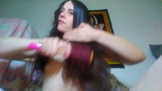 Hairy Pink Pussy Camgirl Brushes Long Hair with Brush THEN PUTS IN VAGINA - Full XXX Movies | ePornHIT.