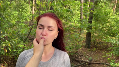 British Girl makes a Deep Blowjob in the Forest and Swallows Sperm.