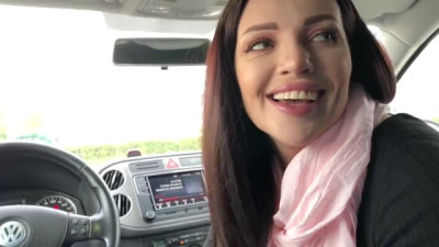 Great Blowjob in the Car