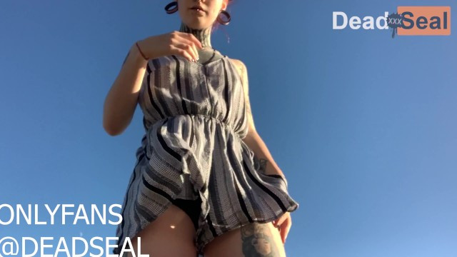 Horny Teen Girl goes to the Beach to Masturbate and Meet People (+18) - Full XXX Movies | ePornHIT.