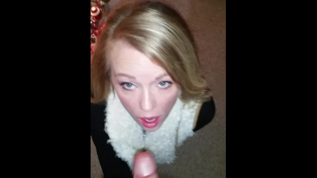 Busting a Nut in this Hot Chicks Mouth at Christmas - Full XXX Movies | ePornHIT.