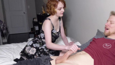 Teen Stepsister gives Stepbrother a Handjob