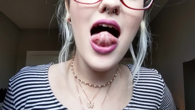 Teen Girl Drool Porn Mouth Fetish (+18) - Full XXX Movies | ePornHIT.