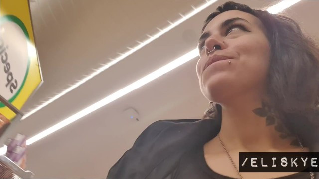 Upskirt in the Supermarket - Full XXX Movies | ePornHIT.